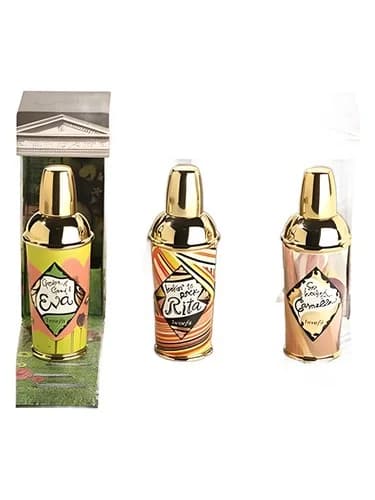 Frasco del perfume So Hooked On Carmella de Benefit — fragancia femenino