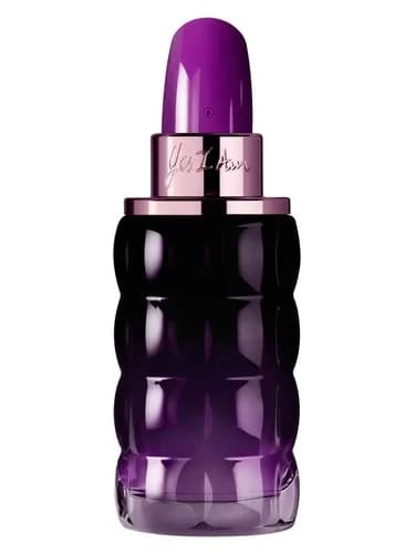 Frasco del perfume Yes I Am Fabulous de Cacharel — fragancia femenino