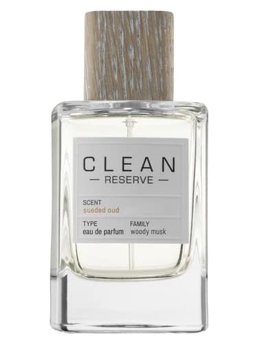 Frasco del perfume Sueded Oud de Clean — fragancia unisex