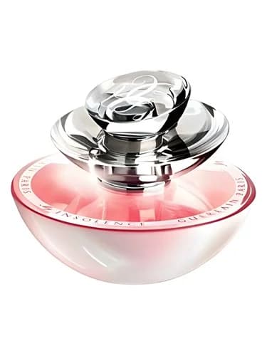 Frasco del perfume My Insolence de Guerlain — fragancia femenino