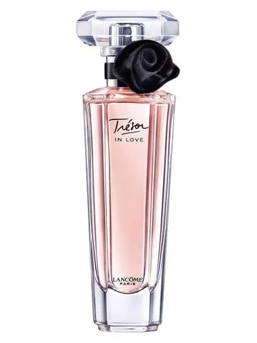 Frasco del perfume Tresor In Love de Lancome — fragancia femenino