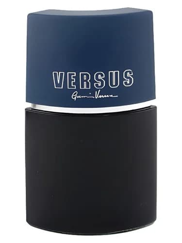 Frasco del perfume Versus Uomo de Versace — fragancia masculino