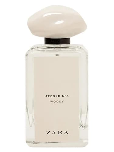 Frasco del perfume Accord No 3 Woody de Zara — fragancia femenino