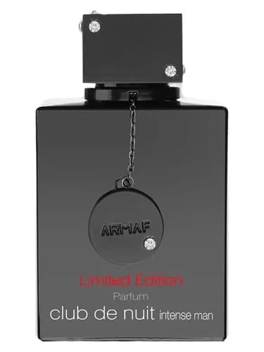 Frasco del perfume Club De Nuit Intense Man Limited Edition Parfum de Armaf — fragancia masculino
