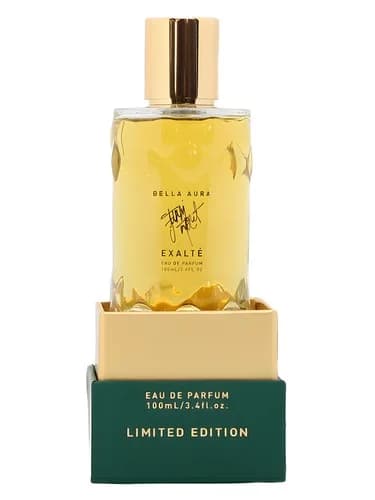 Frasco del perfume Exalte By Funmi Monet de Bella Aura — fragancia femenino