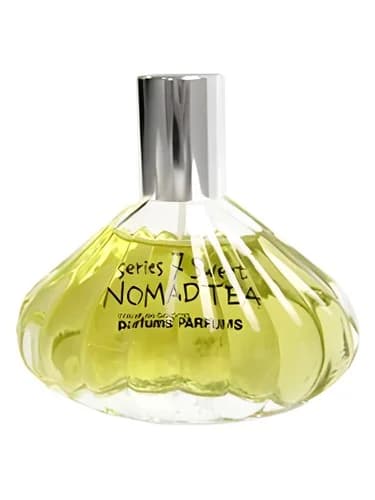Frasco del perfume Comme Des Garcons Series 7 Sweet Nomad Tea de Comme Des Garcons — fragancia unisex