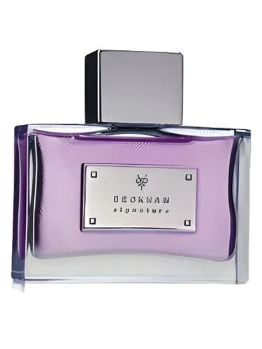 Frasco del perfume Signature For Him de David Beckham — fragancia masculino