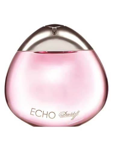 Frasco del perfume Echo Woman de Davidoff — fragancia femenino