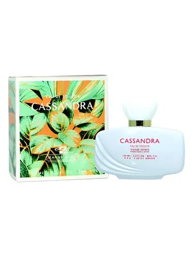Frasco del perfume Cassandra Blanc de Jeanne Arthes — fragancia femenino