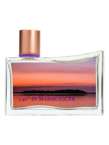 Frasco del perfume 5 40 Pm In Madagascar de Kenzo — fragancia unisex