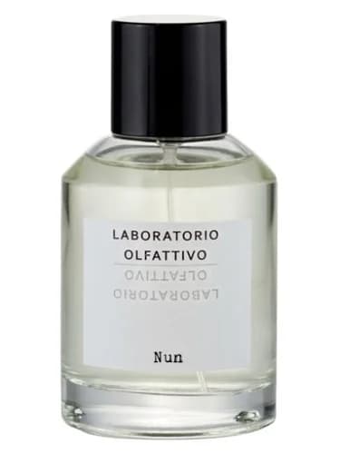 Frasco del perfume Nun de Laboratorio Olfattivo — fragancia unisex