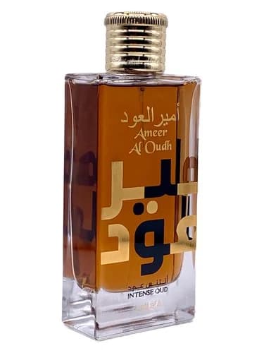 Frasco del perfume Ameer Al Oudh Intense Oud de Lattafa Perfumes — fragancia unisex