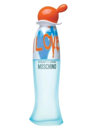 Frasco del perfume Cheap Chic I Love Love de Moschino — fragancia femenino