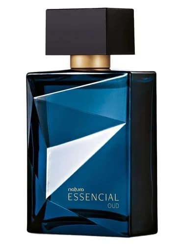 Frasco del perfume Essencial Oud de Natura — fragancia masculino