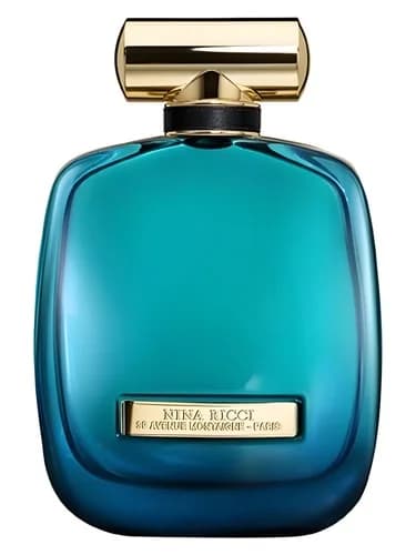 Frasco del perfume Chant D Extase de Nina Ricci — fragancia femenino