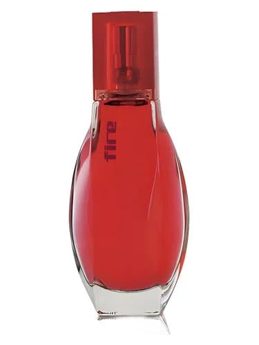 Frasco del perfume Fire de Oriflame — fragancia femenino