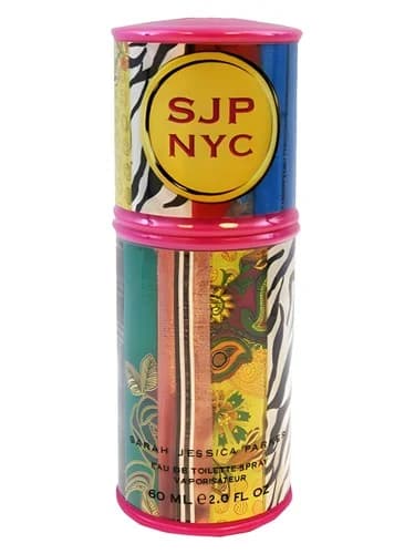Frasco del perfume Sjp Nyc de Sarah Jessica Parker — fragancia femenino